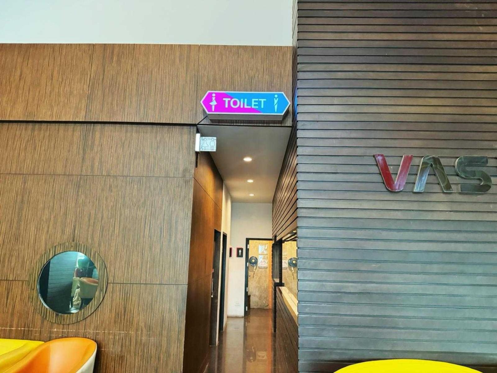 Capital O 75514 Vasidtee City Hotel Suphan Buri Eksteriør bilde